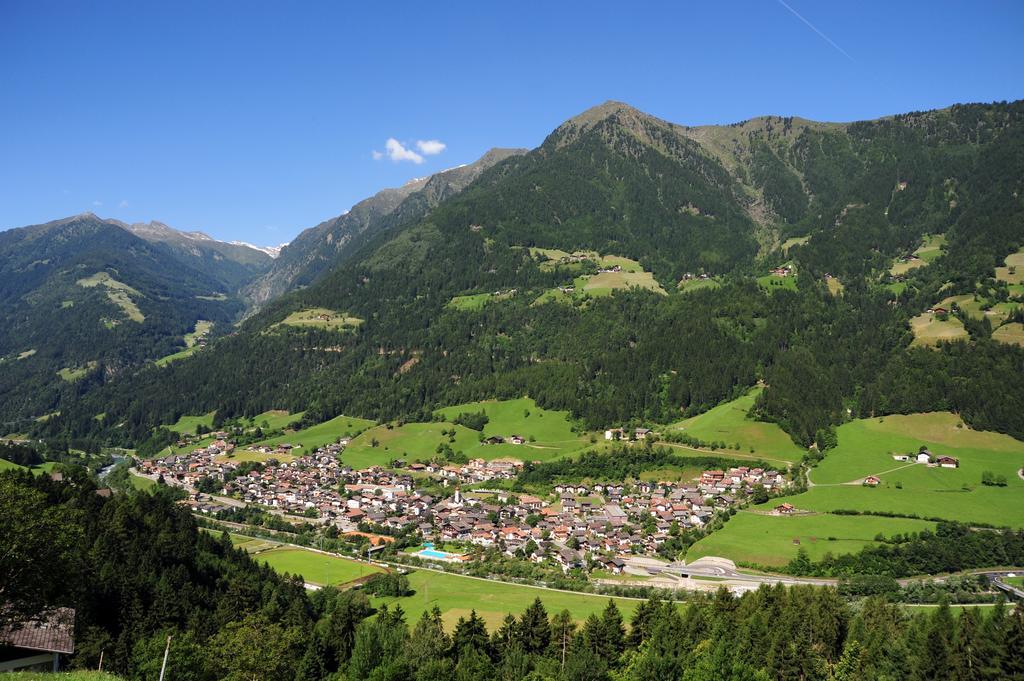 Privatpension Bergkristall San Martino in Passiria Exterior foto
