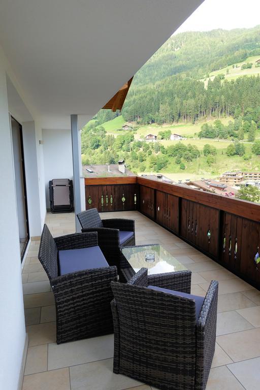 Privatpension Bergkristall San Martino in Passiria Exterior foto